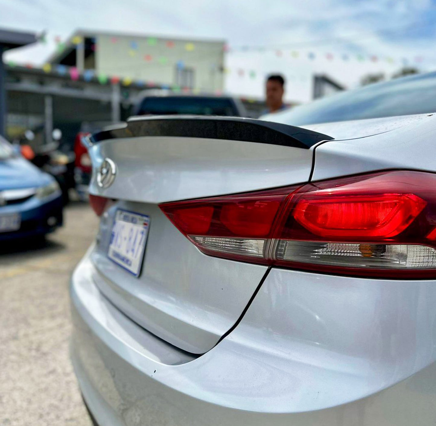 Spoiler Trasero Hyundai Elantra 17-18